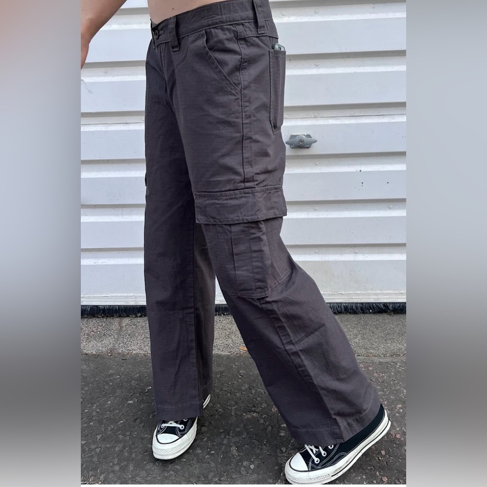 Brandy Melville Tatum Cargo Pants